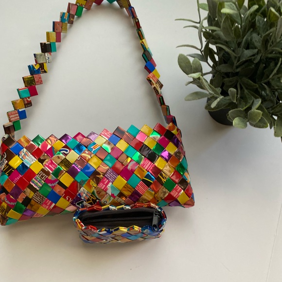 Candy and gum Wrapper Custom Handbag with change purse.  Zipper closure on both - Picture 10 of 13